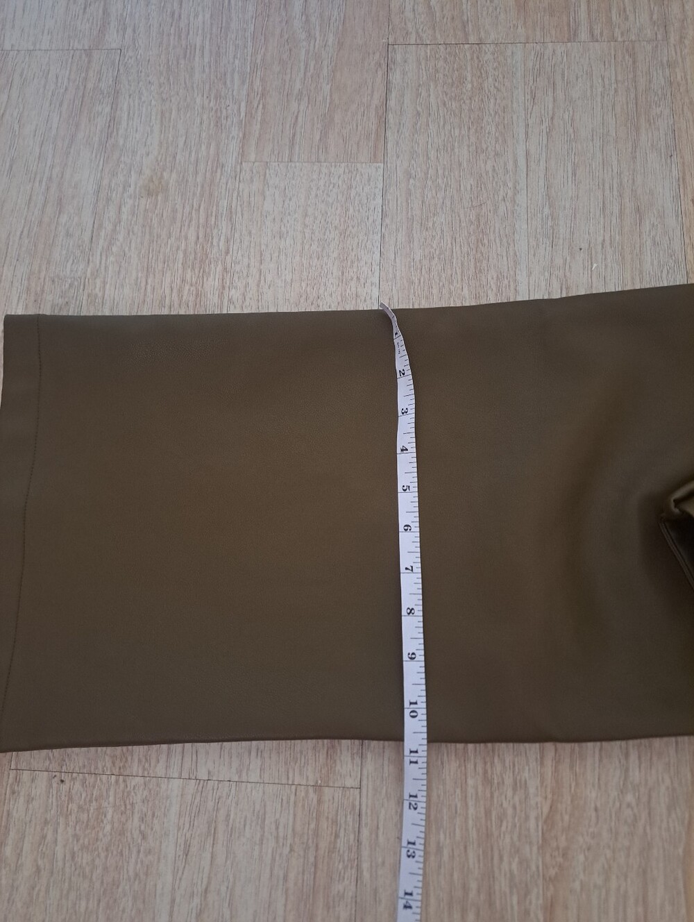 WAYF women  Olive Cargo Pants - Wide Leg Utility Style - Picture 5 of 8